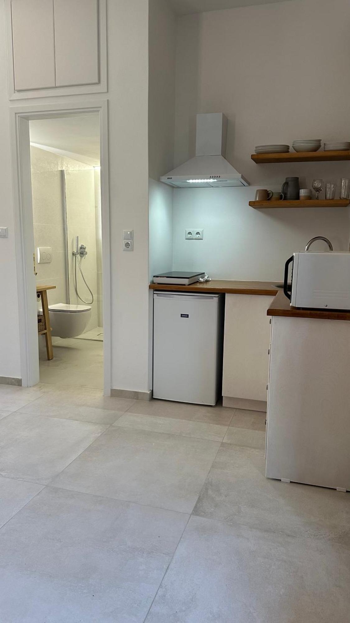 Papanestoras Apartments การ์ดามมีลี ภายนอก รูปภาพ
