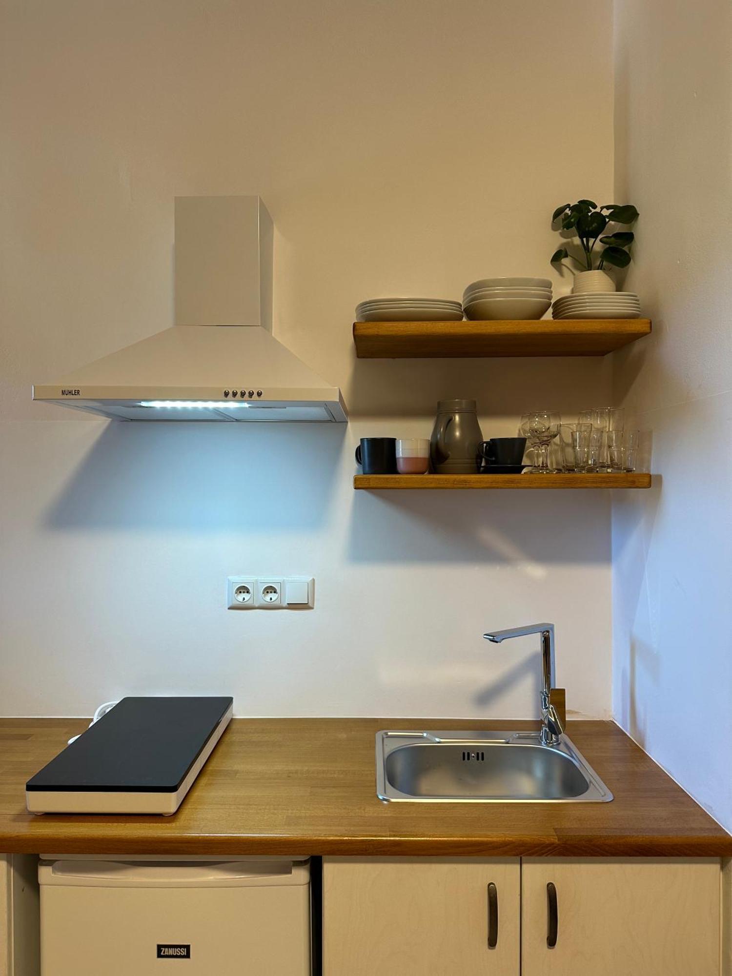 Papanestoras Apartments การ์ดามมีลี ภายนอก รูปภาพ